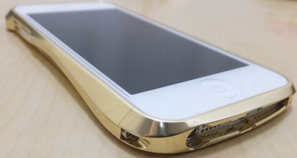 CLEAVE ALUMINUM BUMPER for iPhone 5 Full polish model